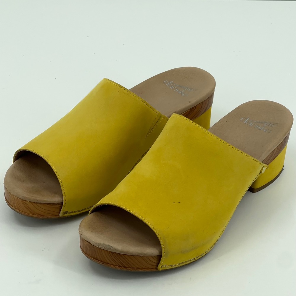 Dansko Maci Womens 40 Size 9.5 - 10 Sandals Mustard Yellow Cottagecore Boho